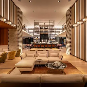 Marriott West מלון
